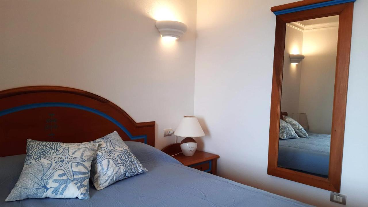 Golf & Sea Residence Is Molas Pula Kültér fotó